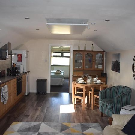 Glens Of Antrim Apartment The Sheddings Екстериор снимка
